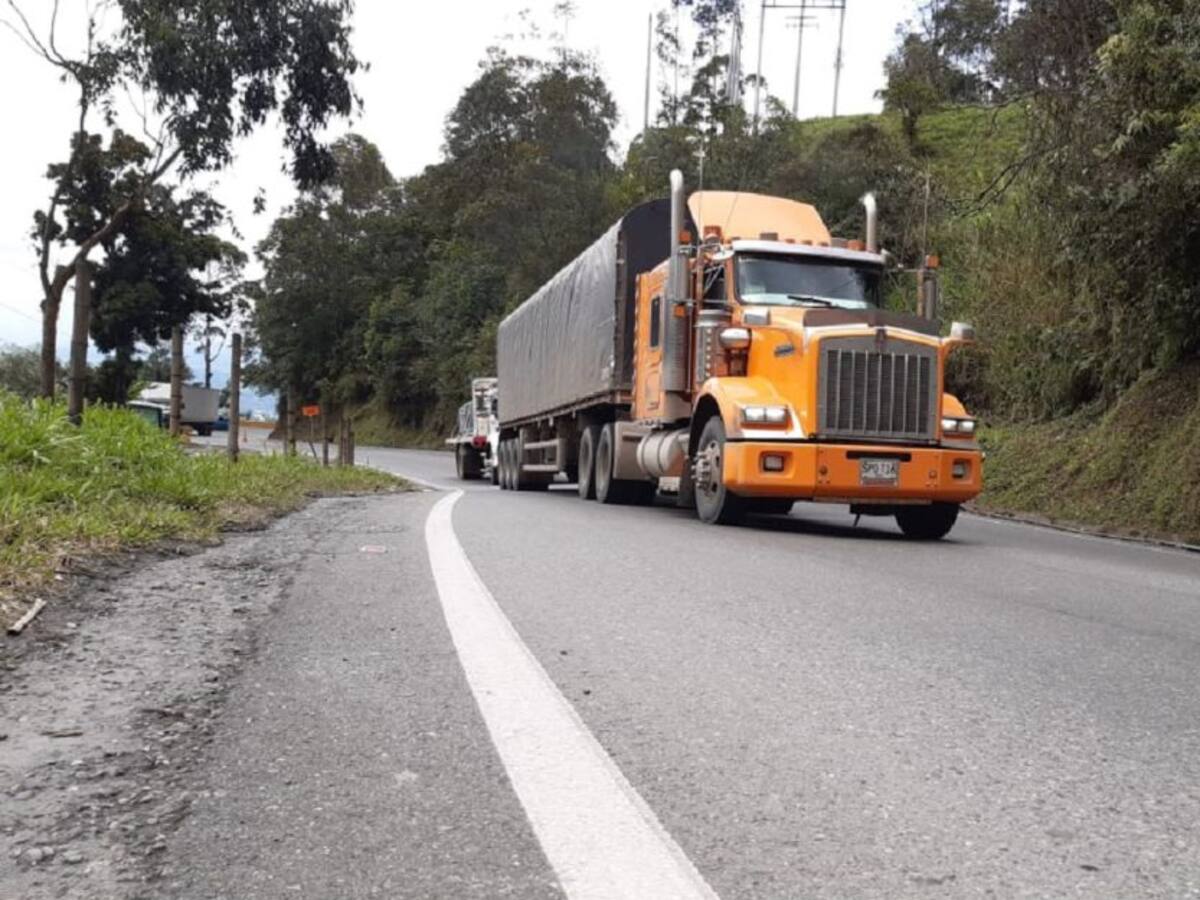 Siguen denuncias, robo de mercancía a transportadores de carga en La Línea
