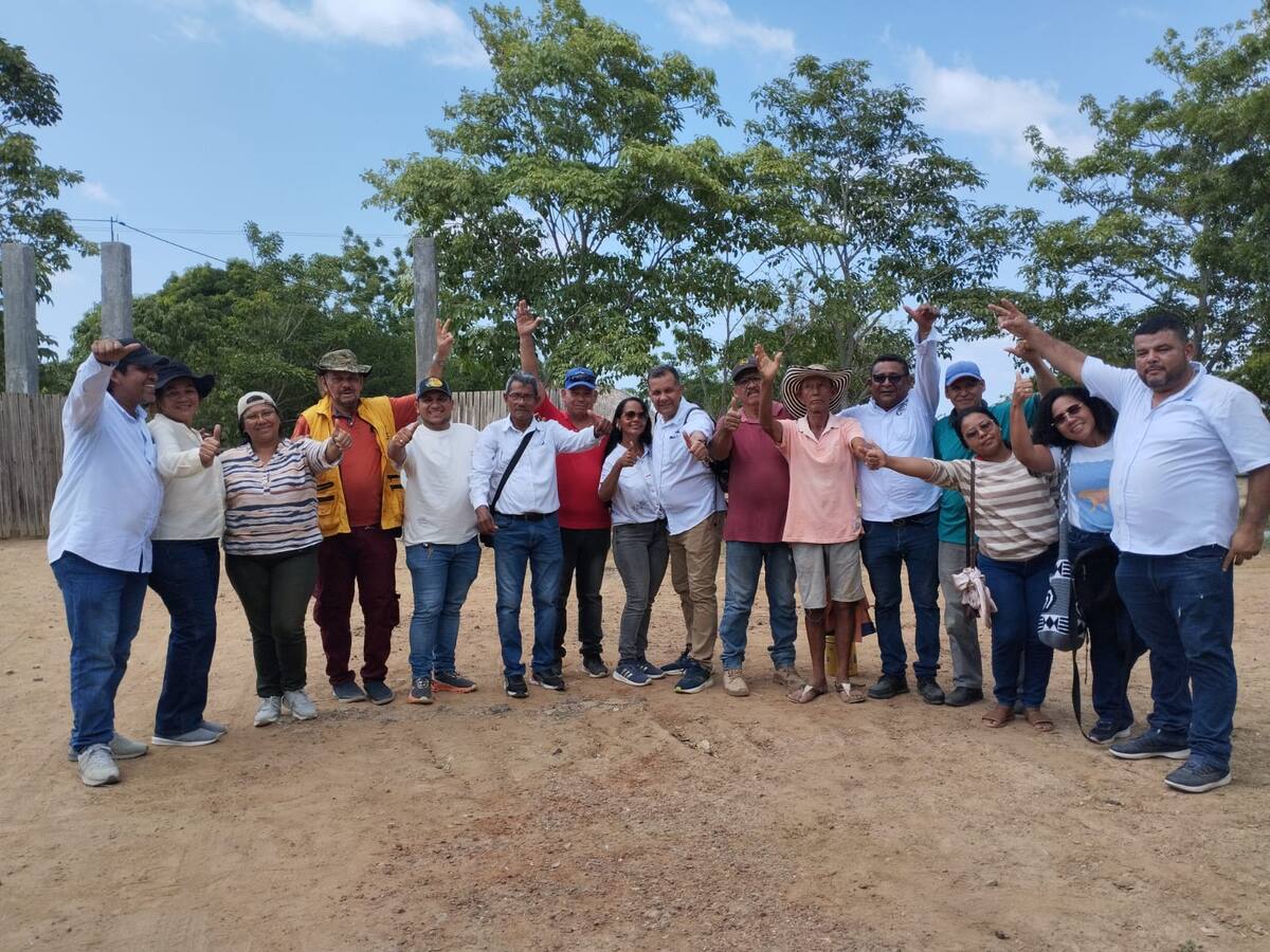 Taxistas del Aeropuerto de Cartagena cruzan fronteras por la solidaridad con gran jornada en Córdoba