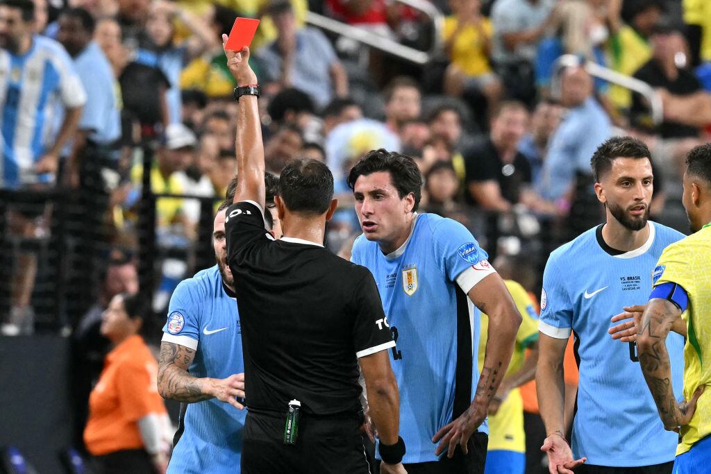 Bajas sensibles en el once de Uruguay / Getty Images