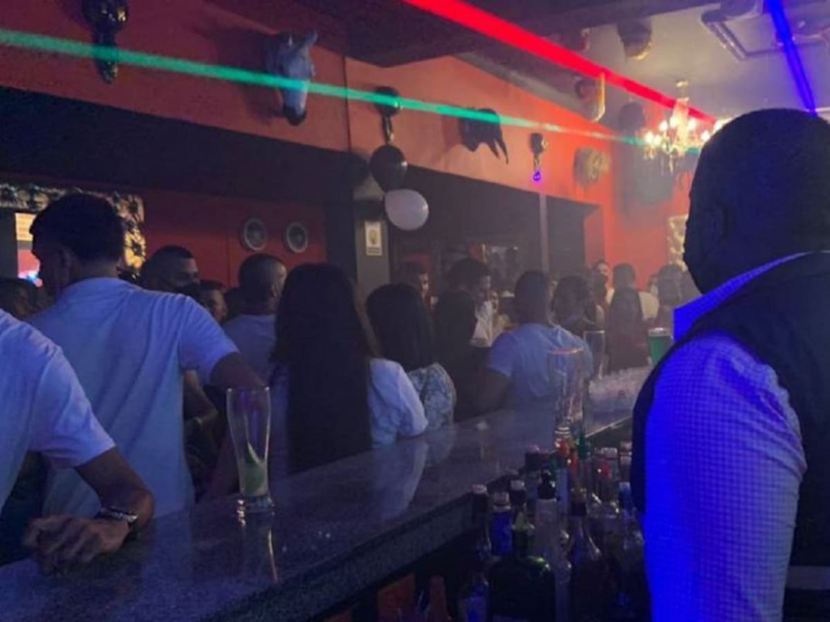 Empresarios de establecimientos nocturnos afectados por exigencia del carné