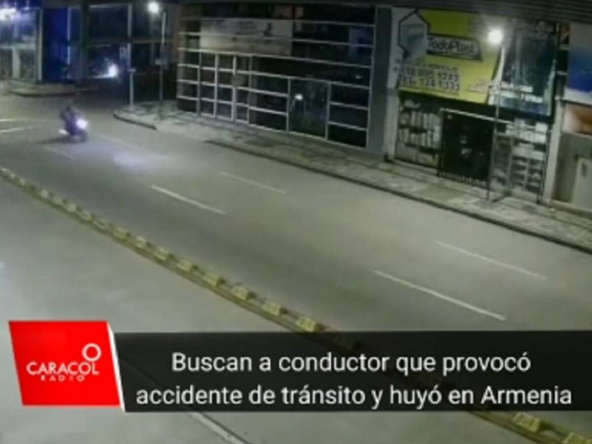 Mujer en embarazo herida en accidente de tránsito por conductor que huyó
