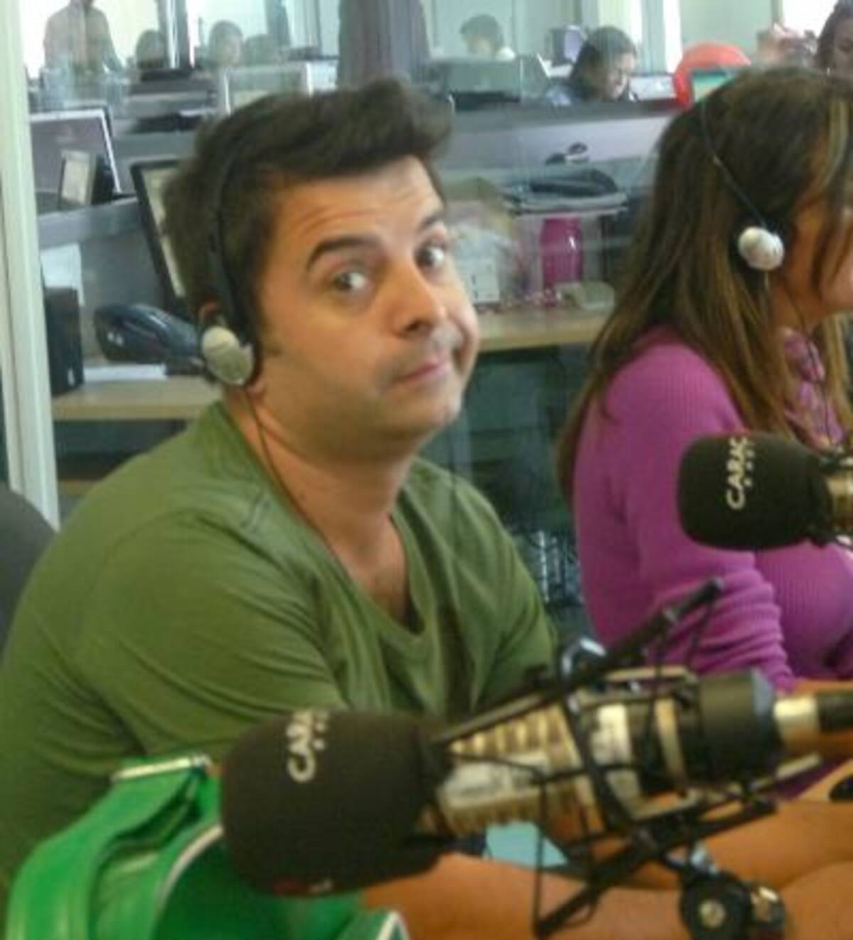 Julián Orrego, invitado musical a La Ventana del 24 de marzo.