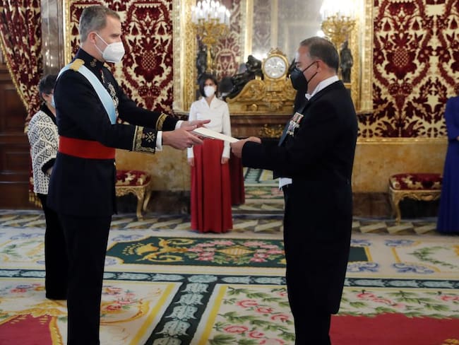 Luis Guillermo Plata entrega sus credenciales al rey Felipe VI