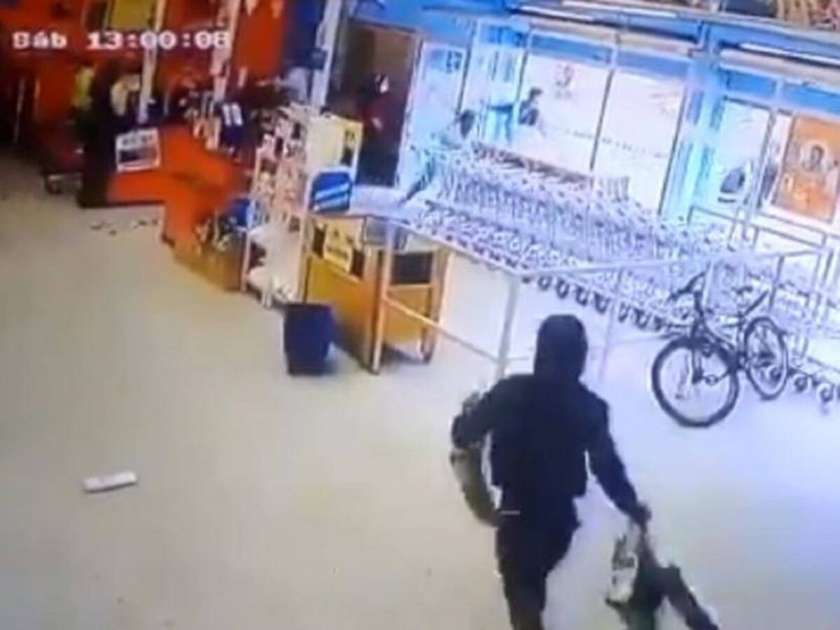 Migración Colombia expulsó a 5 venezolanos por saquear en el simulacro