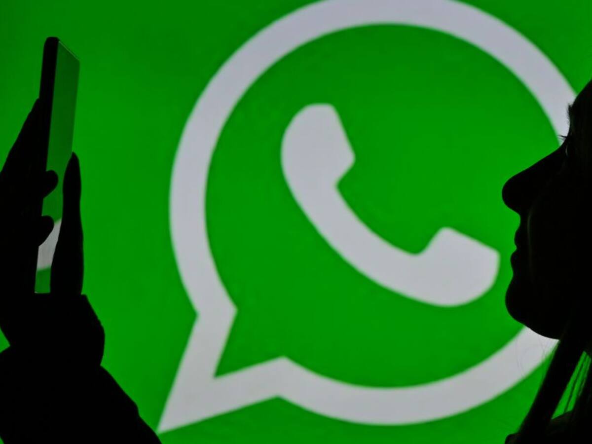 WhatsApp permitiría escuchar notas de audio fuera del chat
