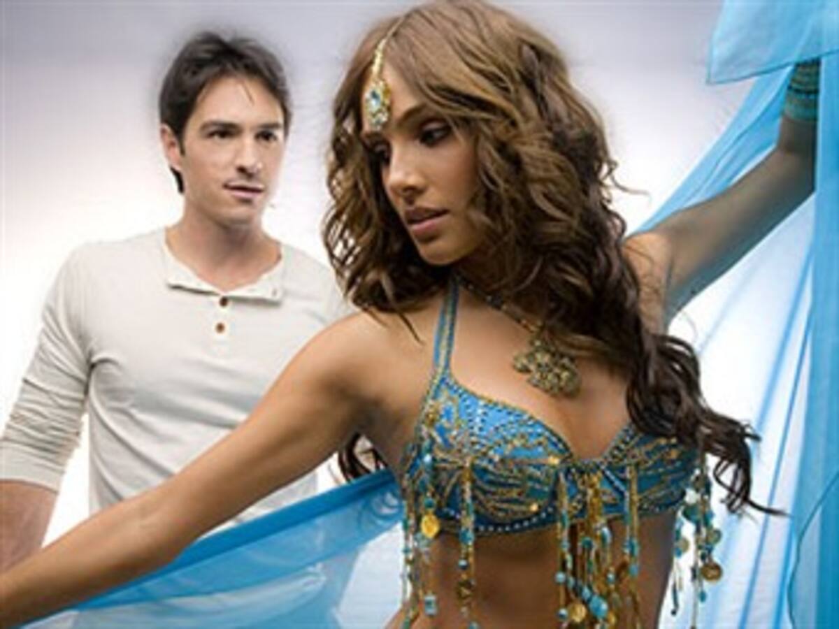Sandra Echeverría asegura que su rol en 'El Clon' es una lección constante