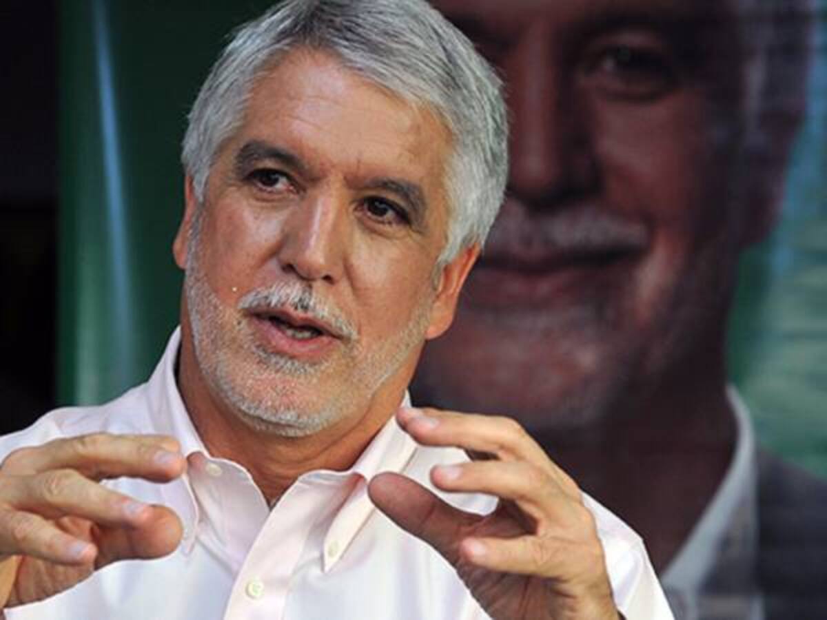 Para hacer nuevos estudios sobre el metro se deben conseguir recursos: Hacienda