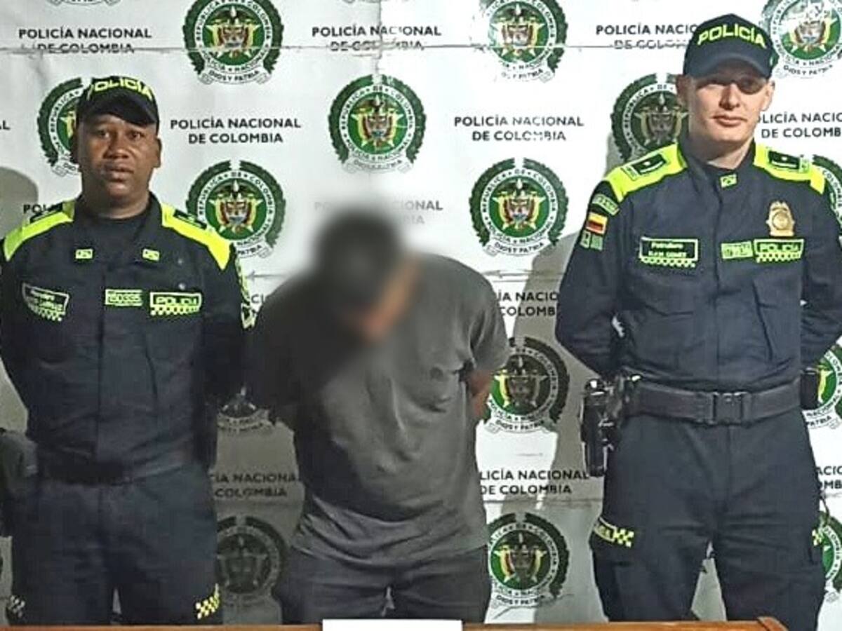 Dos vigilantes de un hospital en Rionegro fueron atacado a cuchillo por un paciente