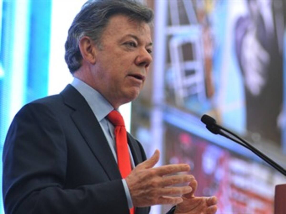 Santos llama al Congreso a trabajar con disciplina en esta legislatura