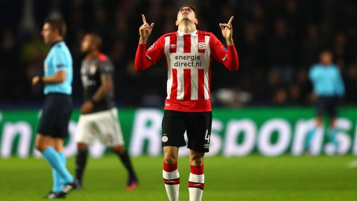 Napoli y PSV llegan a un acuerdo por Santiago Arias, según prensa italiana