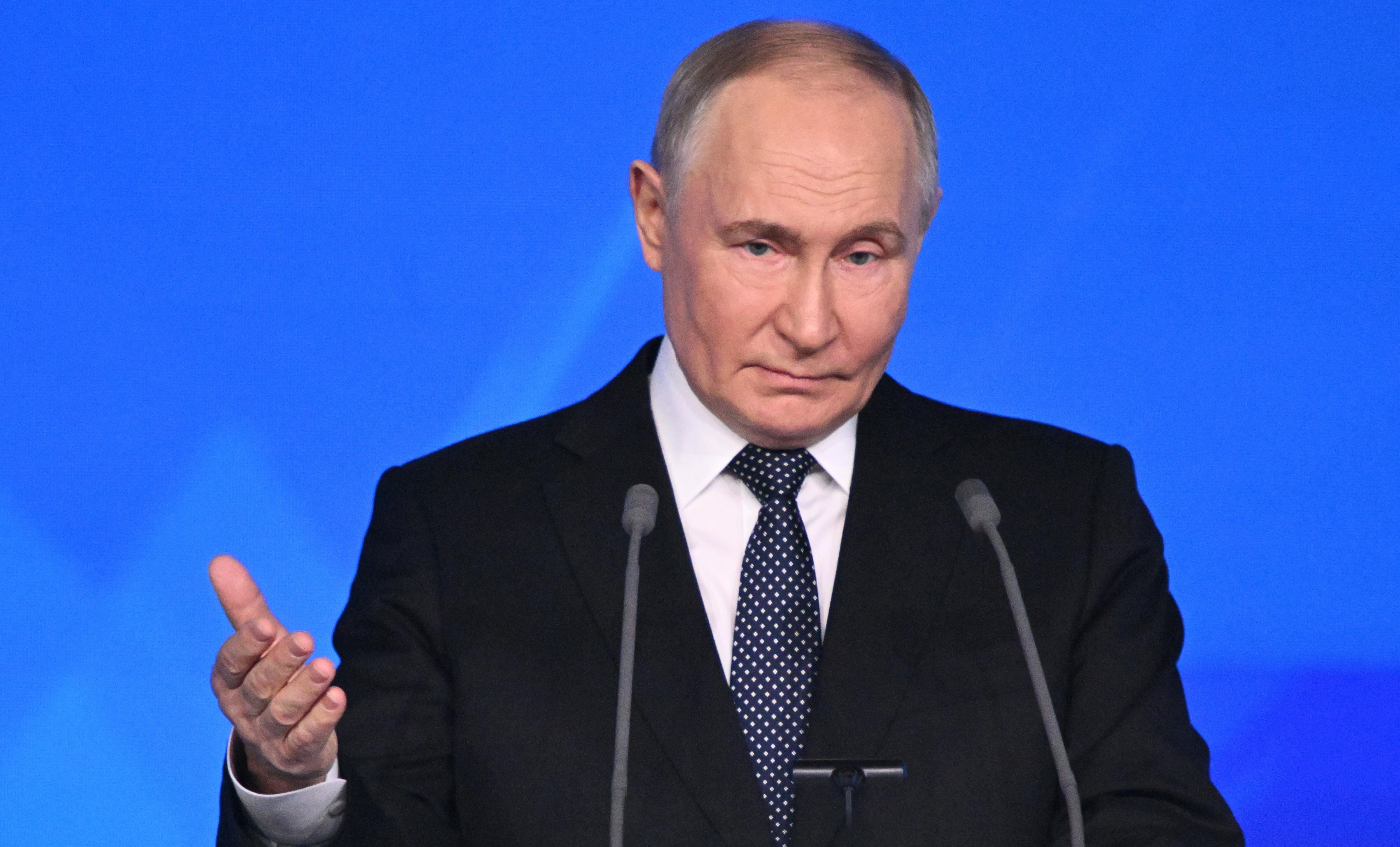 Presidente ruso, Vladimir Putin asegura tener la "iniciativa" frente a Ucrania en la guerra. (Foto: EFE)