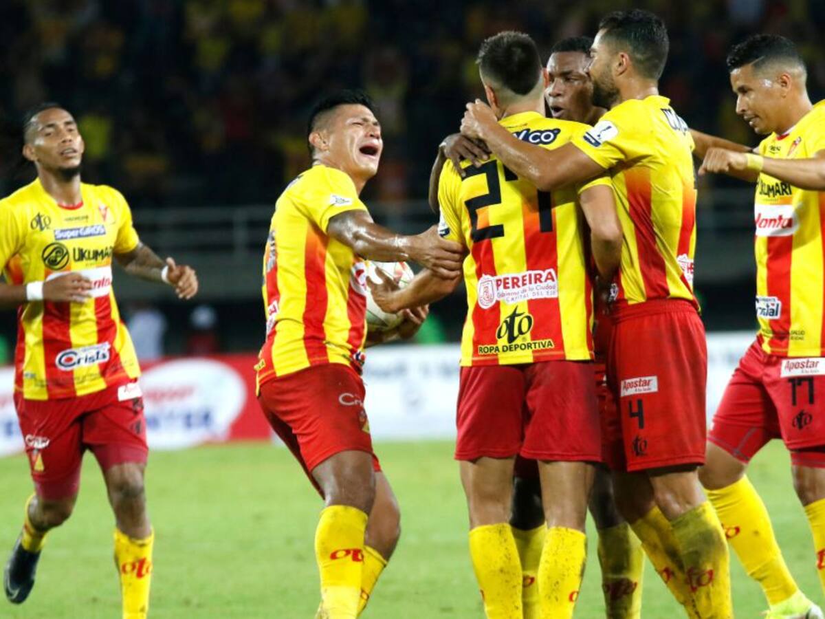 Video: La emotiva celebración de niños hinchas del Pereira
