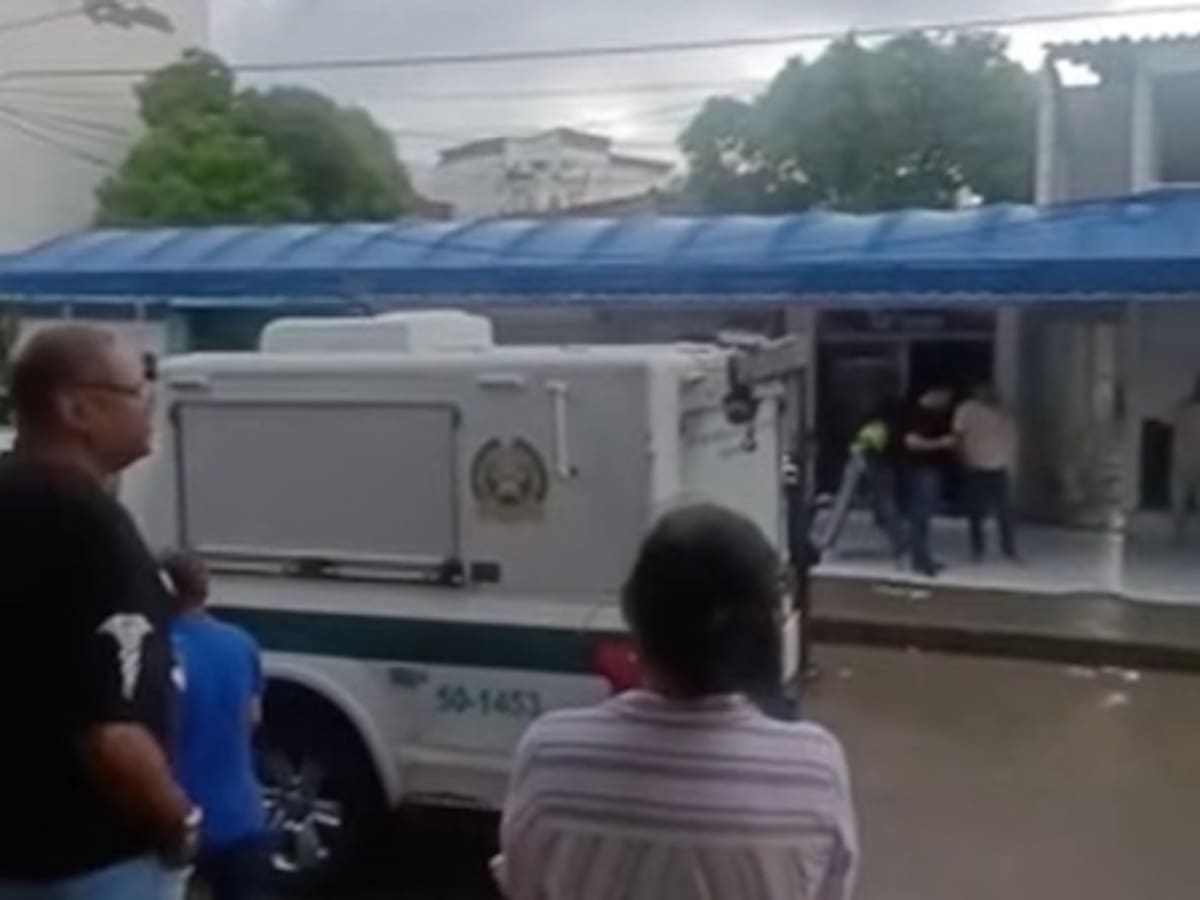 Murió hombre tras recibir descarga eléctrica en un local comercial en Cartagena