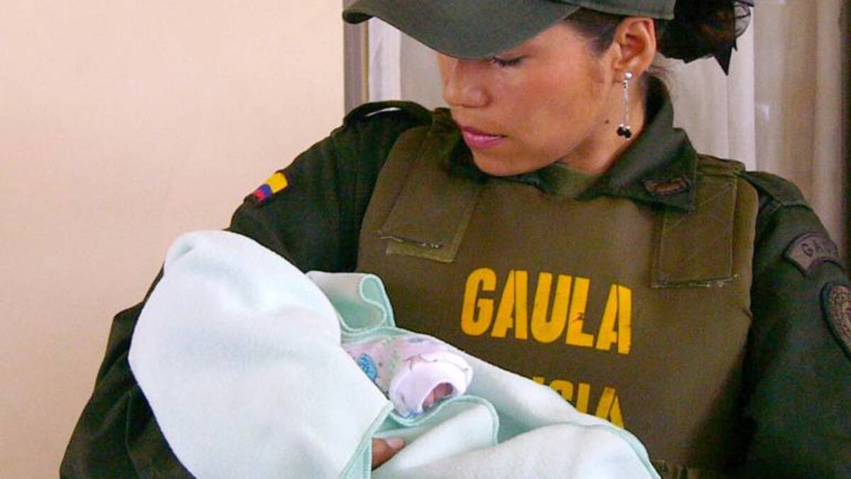 Un bebé de 10 días de nacido fue abandonado al cuidado de un habitante de la calle en Duitama