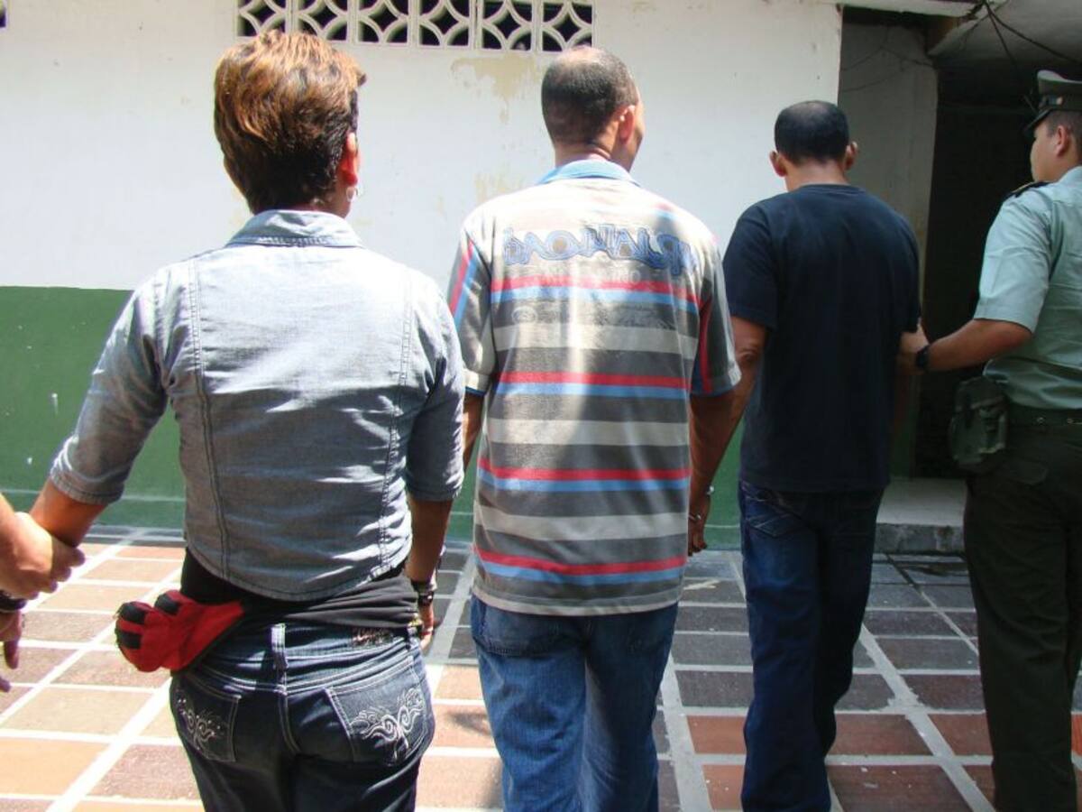 36 sancionados por violar toque de queda en Santa Marta