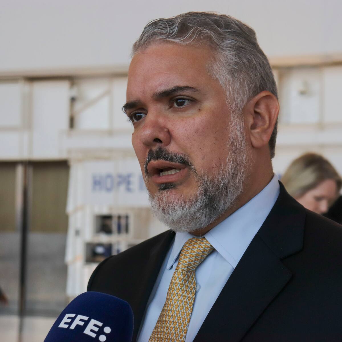 Policía quedará limitada: Duque por derogatoria de prohibición al porte y venta de drogas