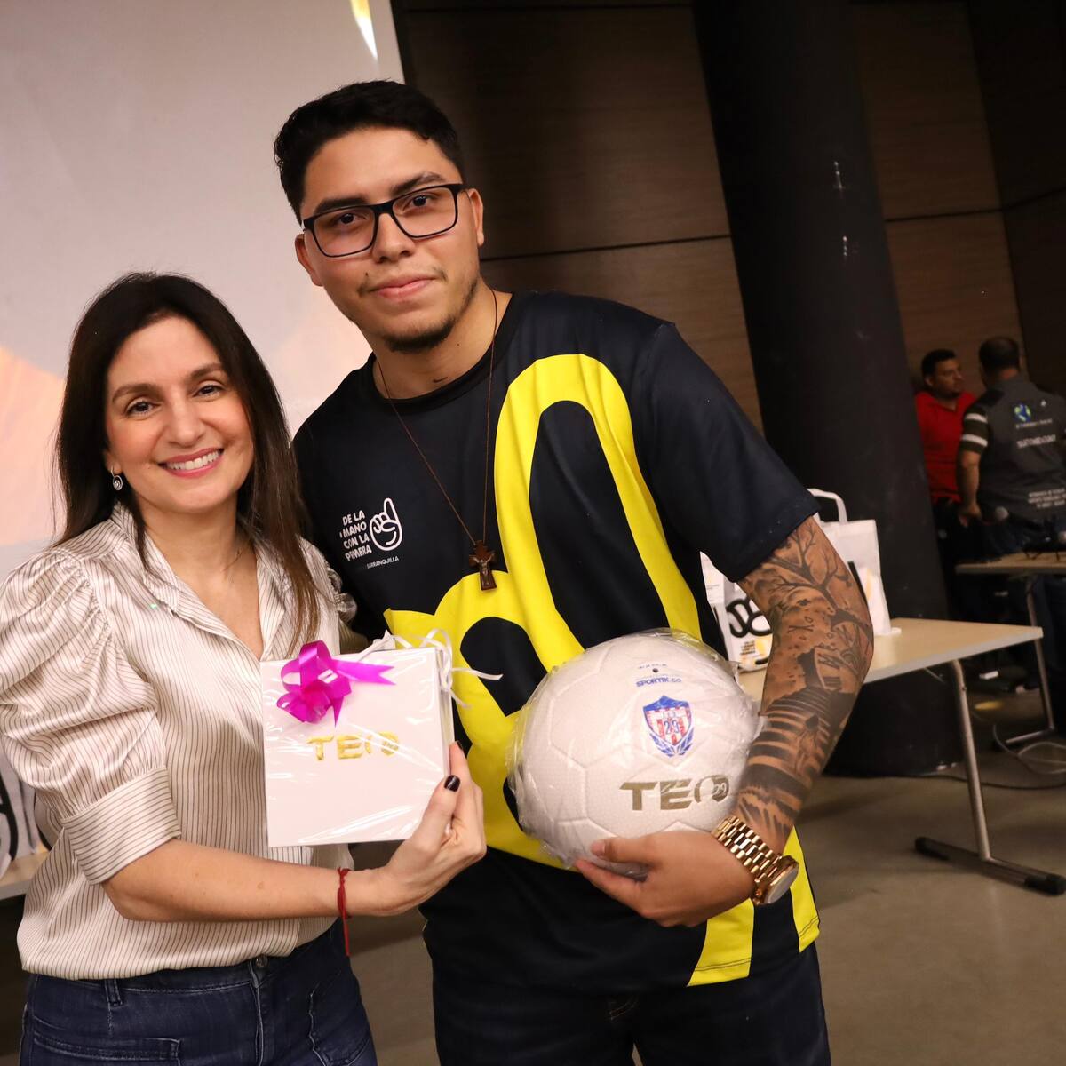 Barranquilla impulsa el emprendimiento con curso de barbería para 100 ciudadanos