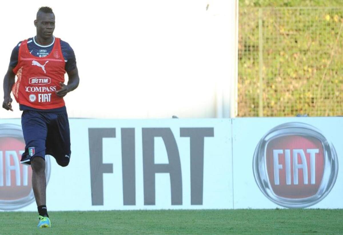 Mario Balotelli realizó trabajos.