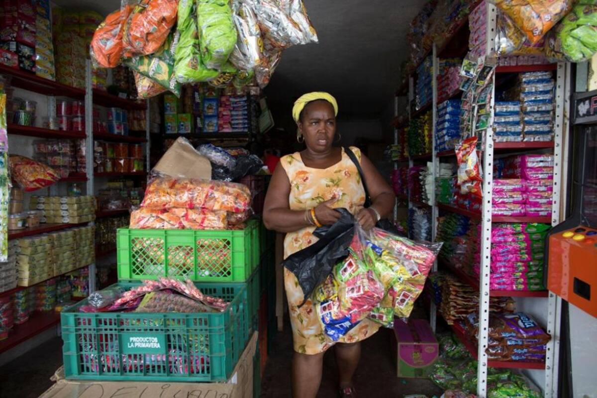La red 'Mariposas de Alas Nuevas, Construyendo Futuro' es la primera organización colombiana en ganar el premio por atención a los desplazados de Buenaventura.