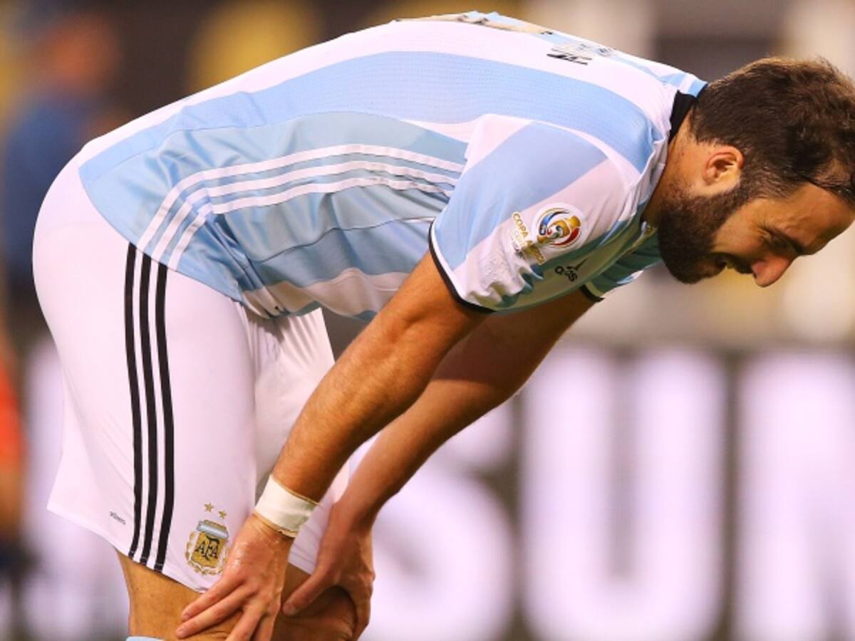 Estuve a punto de dejar el fútbol, pero no lo hice por mi mamá: Higuaín