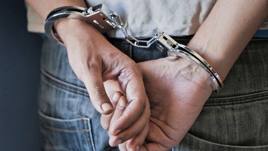 Asegurado ciudadano venezolano por secuestro de dos menores. Foto: Getty Images