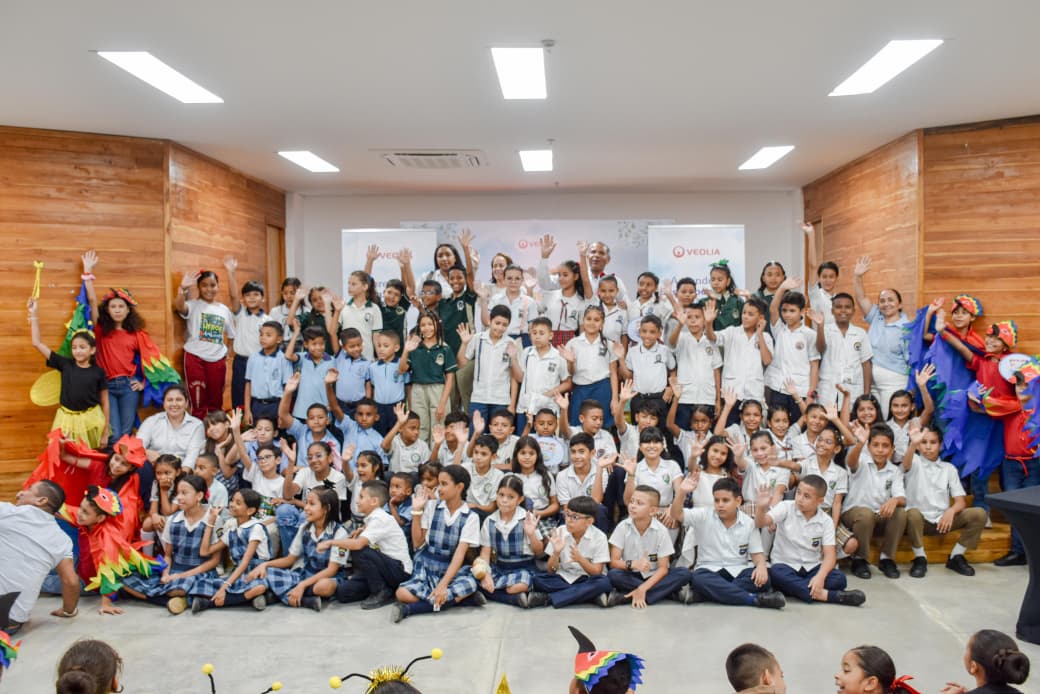 Veolia presentó la edición 2025 del concurso Alrededor de Iberoamérica, enfocada en la descarbonización.