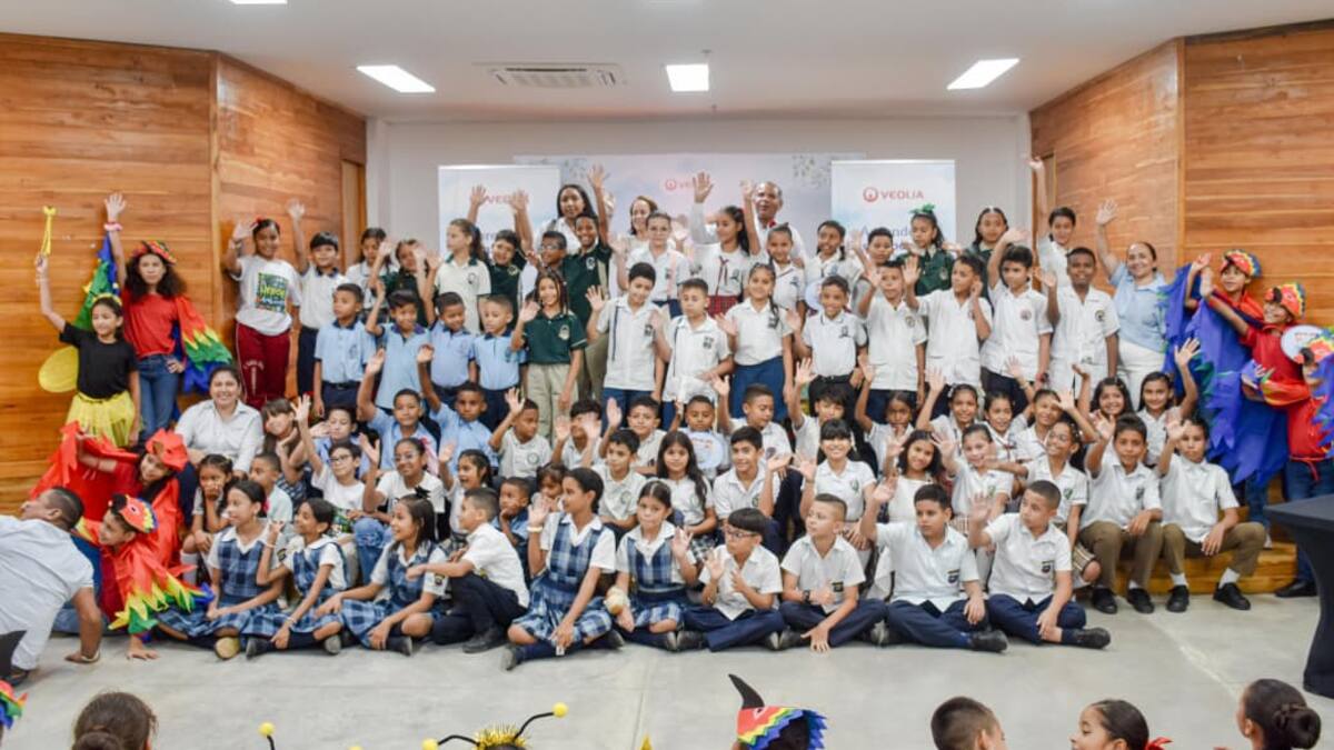 Veolia impulsa la descarbonización en jóvenes de Montería con concurso Alrededor de Iberoamérica
