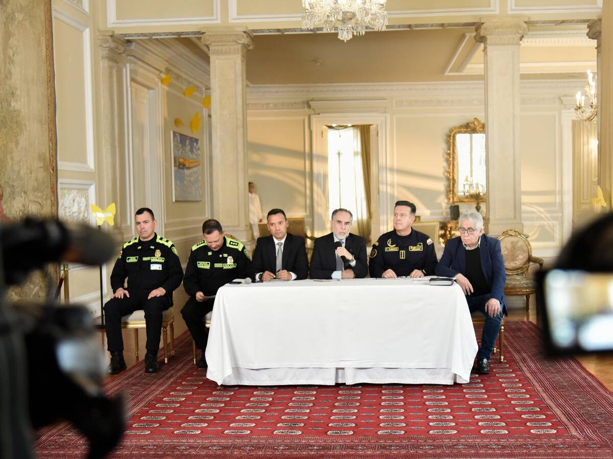 Gobierno refuerza esquemas de seguridad a seis precandidatos presidenciales