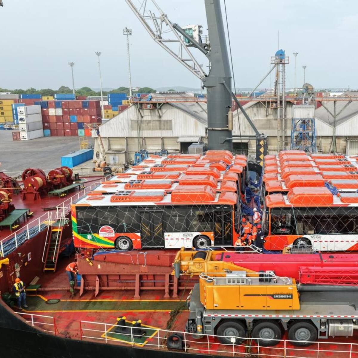 Primer lote de nuevos vehículos para TransCaribe ya está en Cartagena