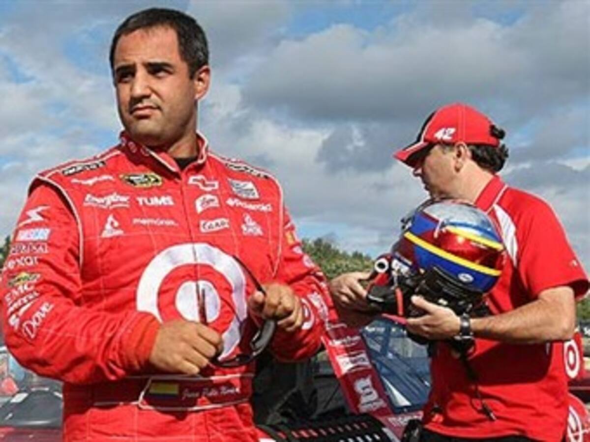 Juan Pablo Montoya fue octavo en Phoenix