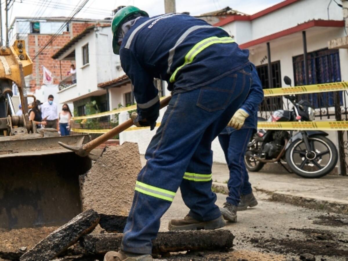 ¿Qué se va a hacer para tapar los huecos de las vías en Bucaramanga?
