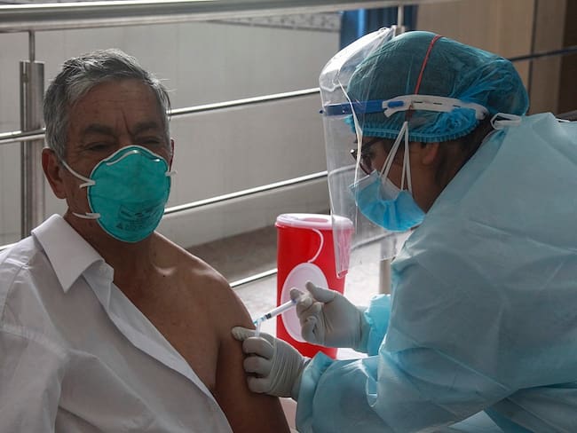 Actualmente, Ecuador ha vacunado poco más de 42.000 personas.
