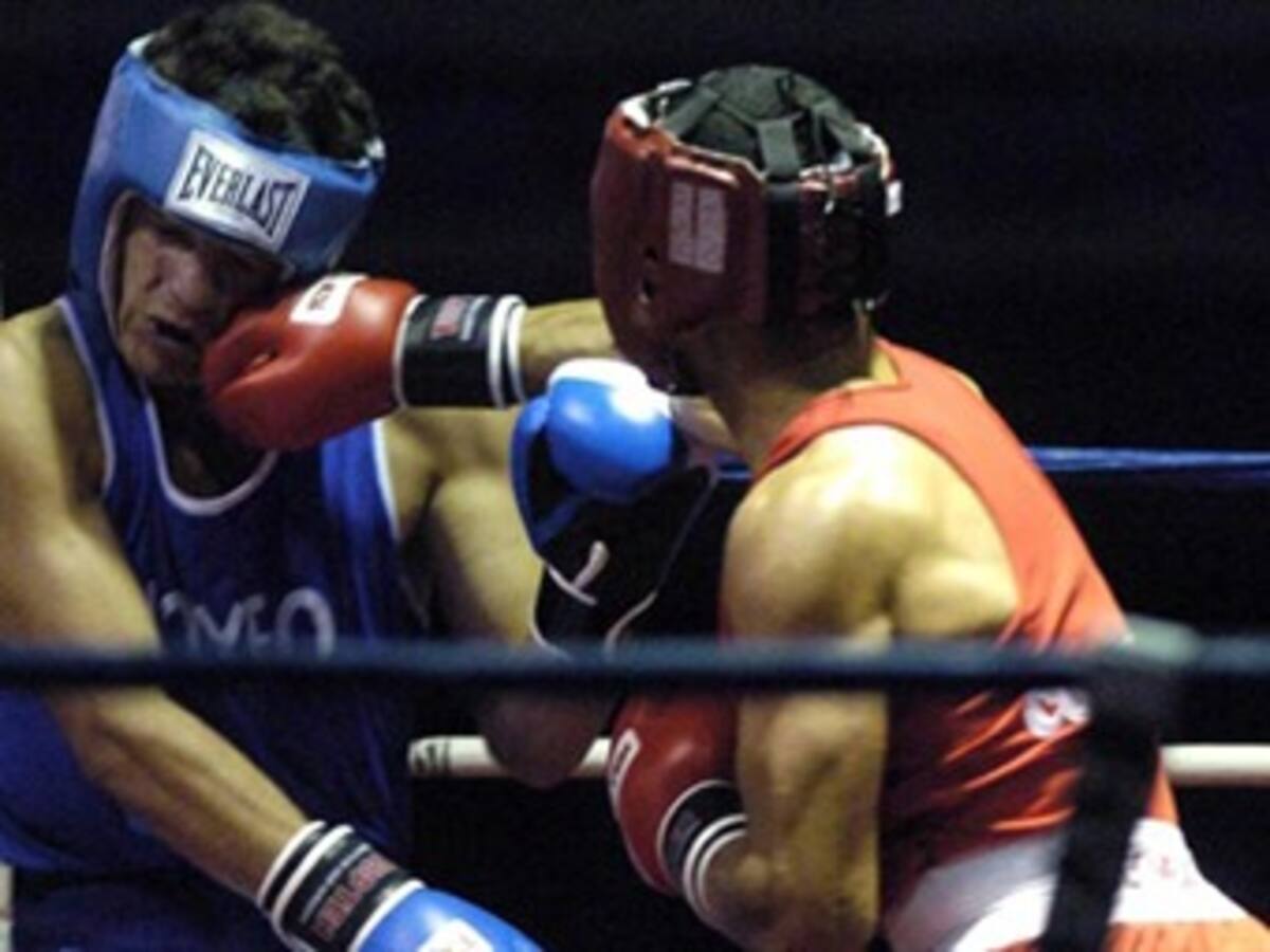 Graves denuncias contra entrenadores cubanos de la Liga de Boxeo de Bogotá