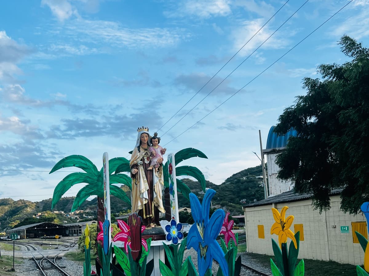 Hoy, la ‘patrona’ de los transportadores recorre la vía férrea entre Magdalena y Cesar