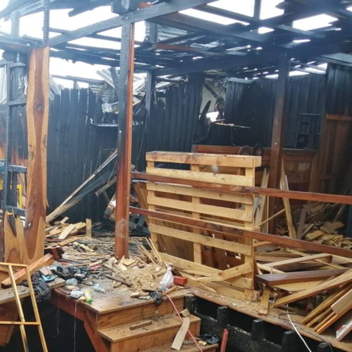 Dos viviendas destruidas por incendio en el barrio San José de Manizales