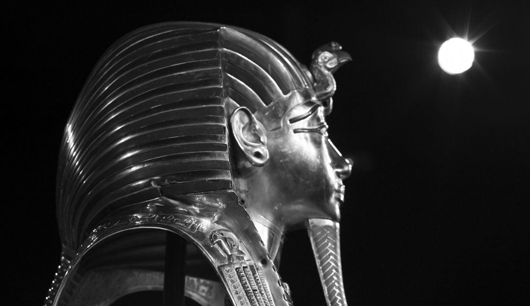  Imagen de una réplica de la tumba de Tutankamón