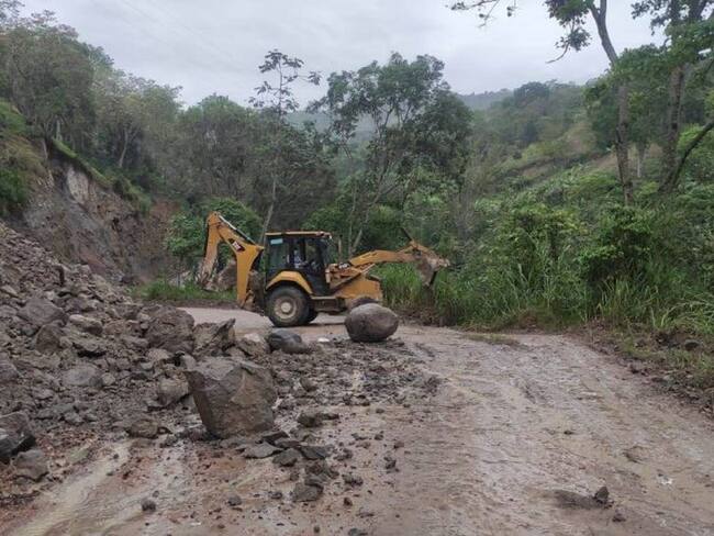 Se discutió estado actual de las vías del departamento, los alcances en el mantenimiento e inversiones que se realizan en esta materia.