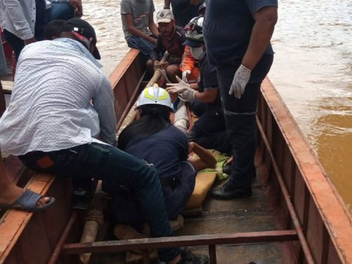 Un minero muerto y tres más heridos por la caída de un barranco en El Bagre