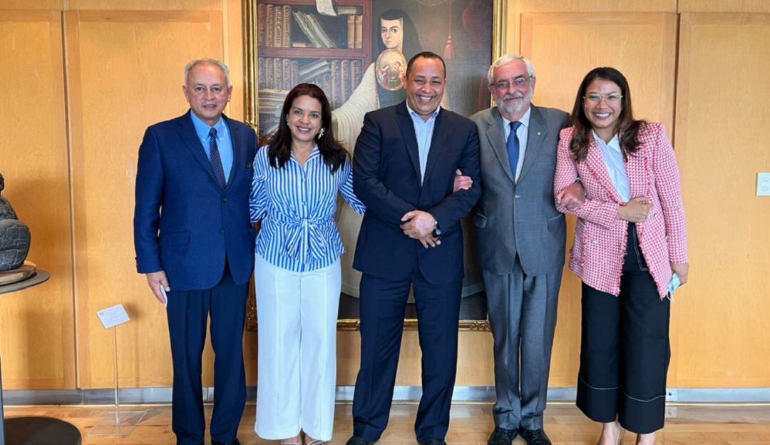 El propósito es aportar al desarrollo y fortalecimiento de la internacionalización que caracteriza a la institución