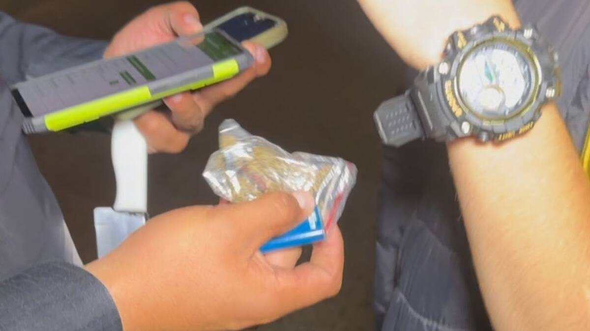 Más de 20 menores de edad fueron encontrados con estupefacientes y armas blancas
