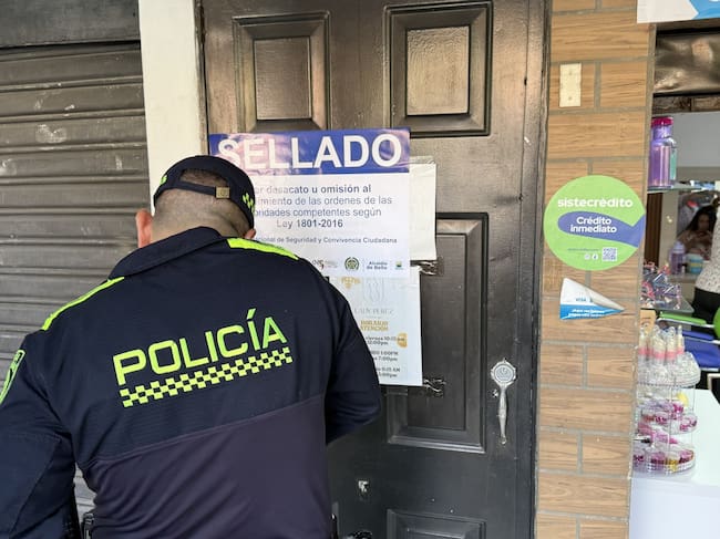Centros estéticos sellados en Bello por incumplir normativa sanitaria. Foto: Alcaldía de Bello.