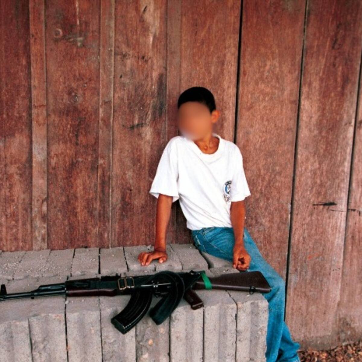 Uno de cada dos nuevos reclutas de grupos armados en Colombia es menor de edad