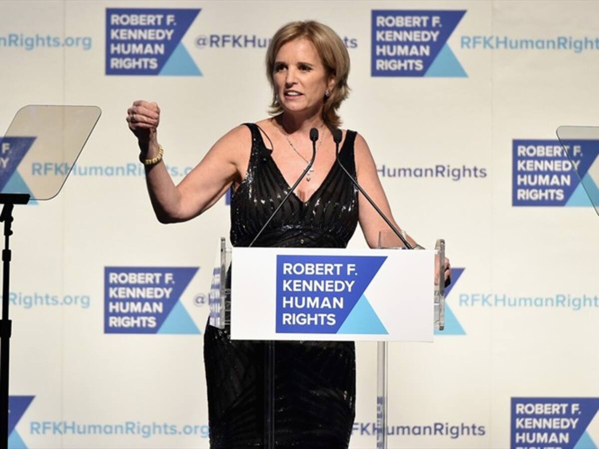 "Rompe el pan, no las familias" la campaña de la hija de Kennedy