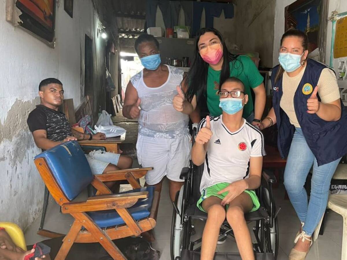 DADIS empezó entrega de sillas a familias vulnerables de Cartagena