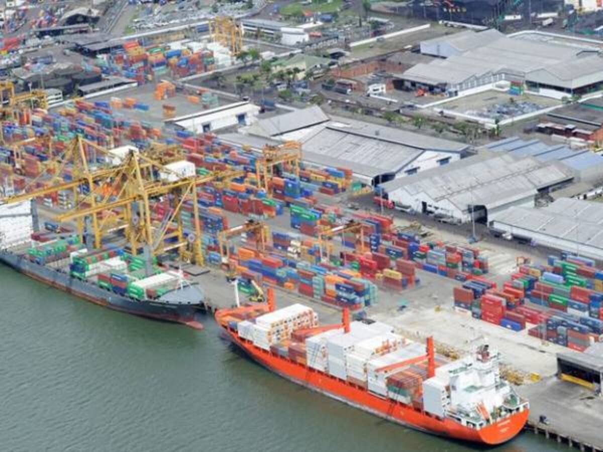 Plan de contingencia reclaman para Buenaventura luego de paro camionero