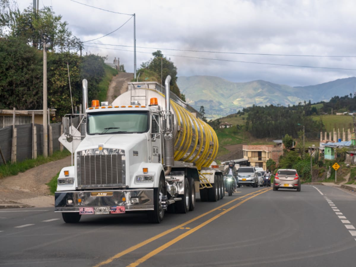 ¿Habrá restricción de vehículos de carga para Semana Santa 2025 en Bogotá? Esto dice la Alcaldía