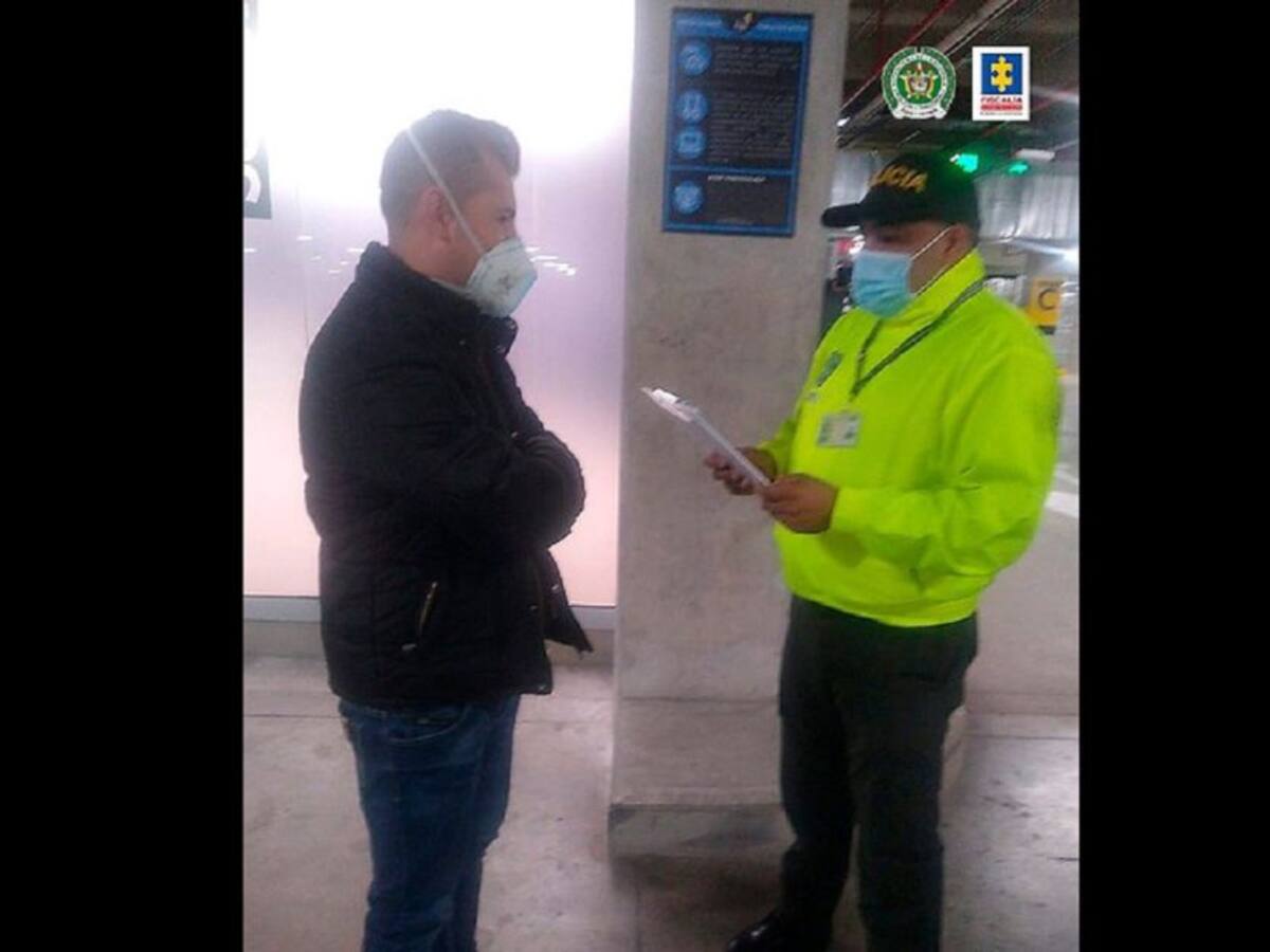 A la cárcel policía involucrado en avioneta del esposo de Azcárate