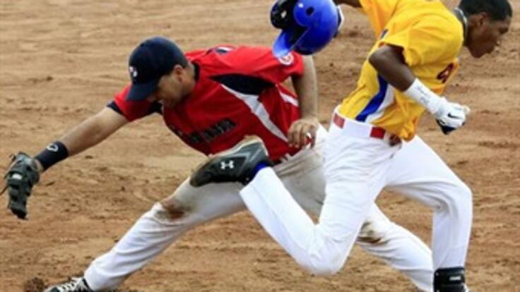 Dos peloteros colombianos debutan en la ronda final de la Liga de Béisbol de Puerto Rico