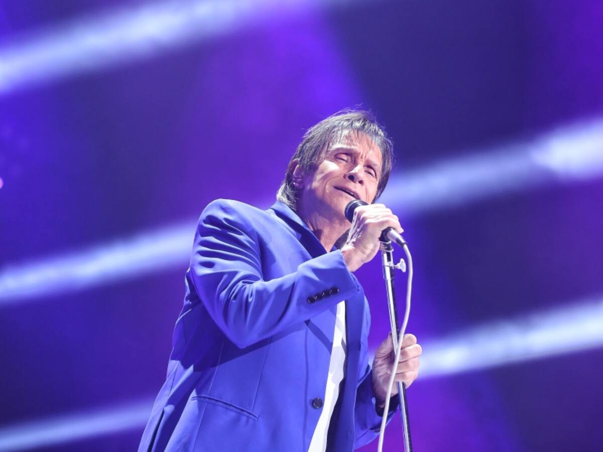 La Buena y La Mejor: Roberto Carlos