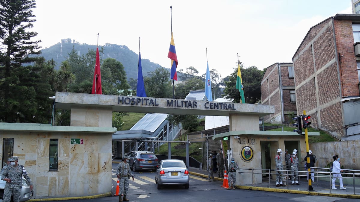 Militares en retiro denuncian que Hospital Militar se usaría para atender a exFarc